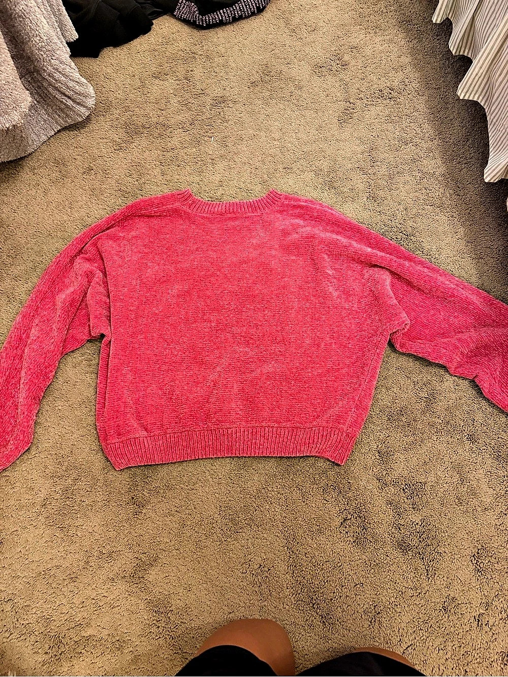 Double Zero Pink Crewneck Sweater Size Medium Like New